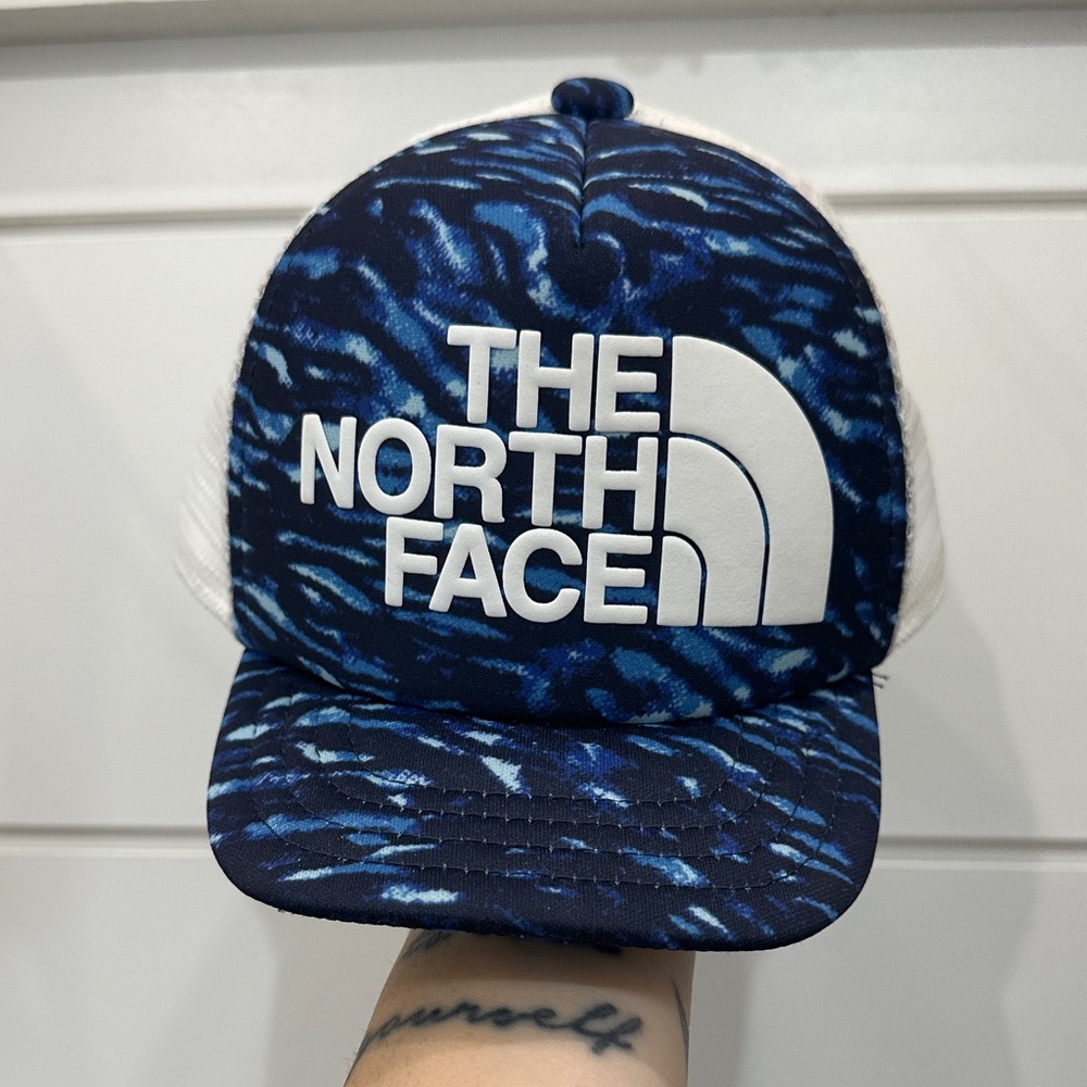 The North Face Trucker Hat